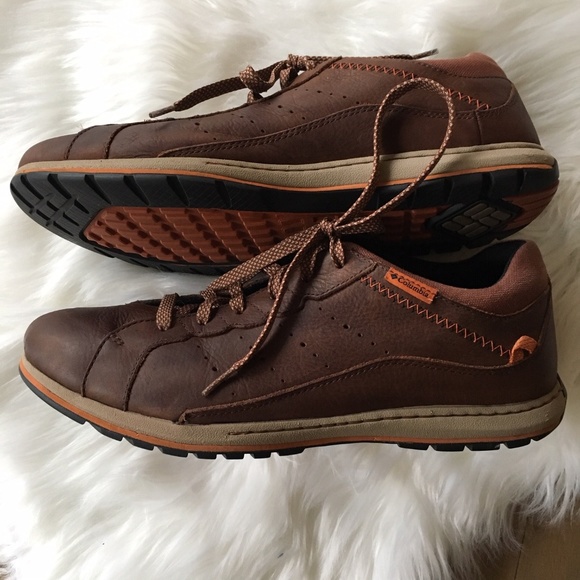 Columbia Other - COLUMBIA Three Passes Brown Leather Comfort Shoes